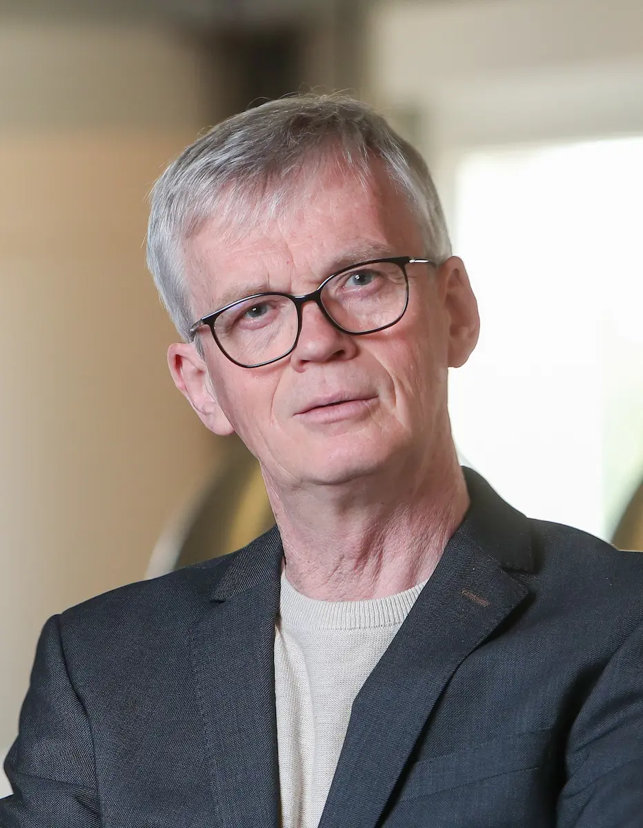 Bernhard Dobbe